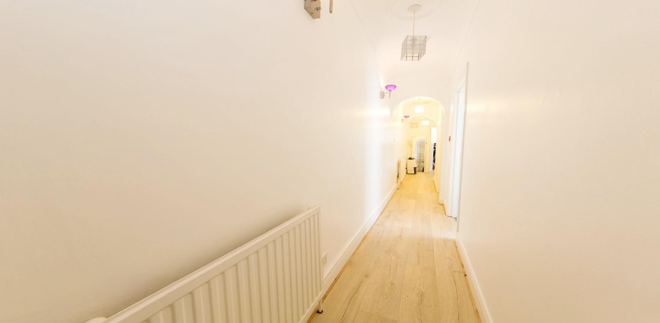 			1 Bedroom, 1 bath, 1 reception Flat			 Grosvenor Gardens, , WILLESDEN GREEN